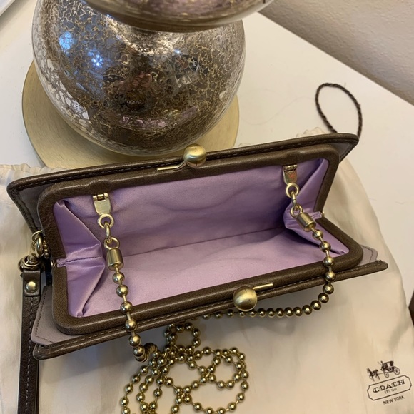 Coach wallet clutch bag. - Picture 8 of 15